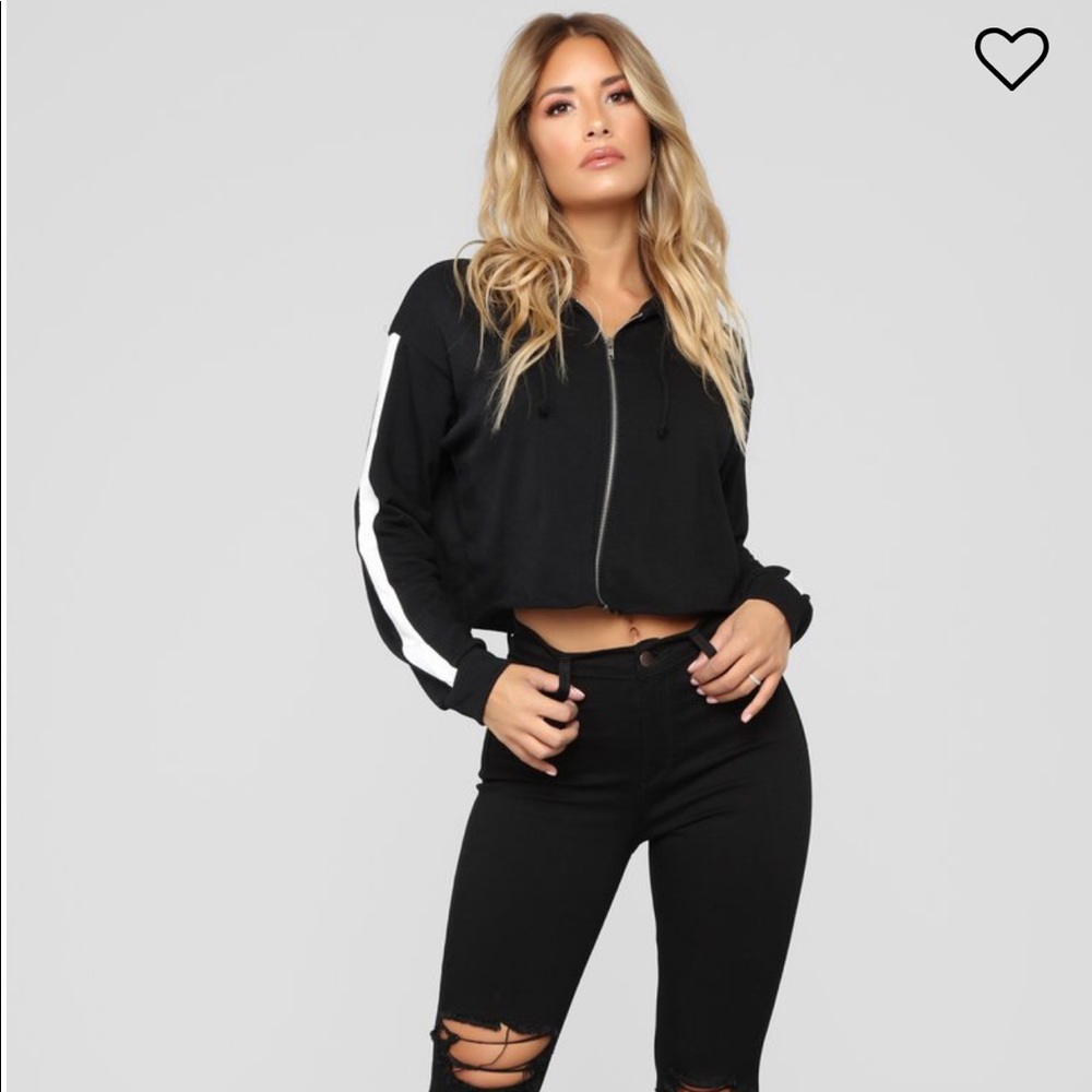 Cropped hoodie